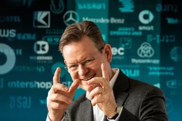 Portrait von Christoph Hegger – DART